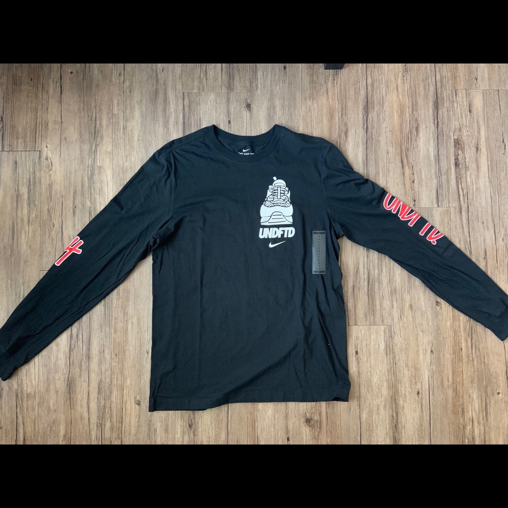 ❗️RARE Nike x Undefeated Air Max 90 Long Sleeve ❗️